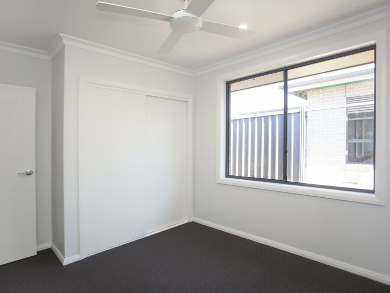 19 Tropicbird Crescent, Old Bar NSW 2430