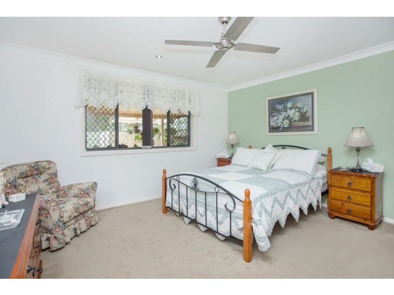 7 Mackerel Way, Old Bar NSW 2430