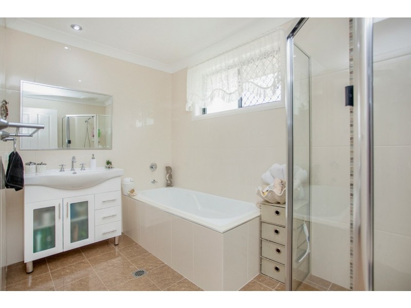 7 Mackerel Way, Old Bar NSW 2430