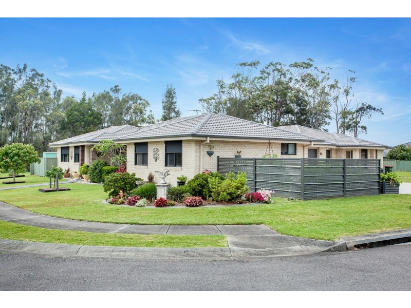 7 Mackerel Way, Old Bar NSW 2430