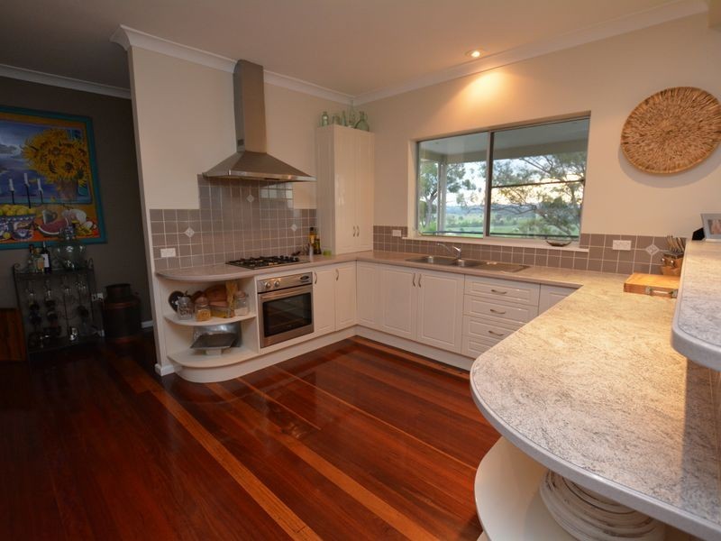 30 Ritchie Crescent, Taree NSW 2430