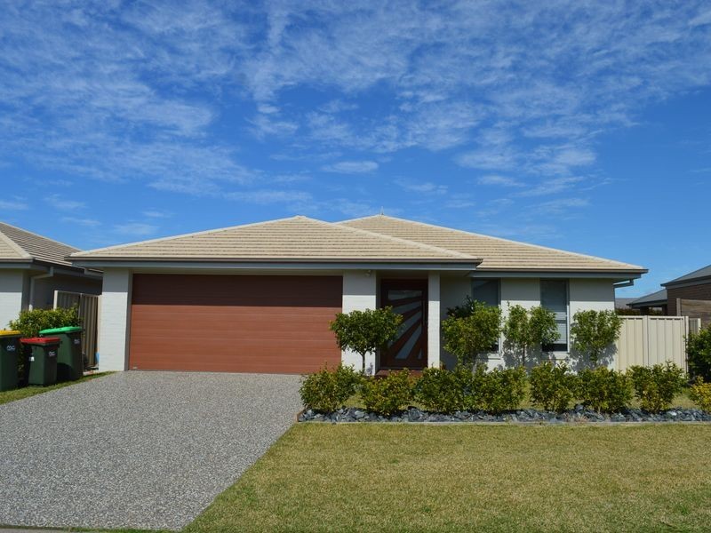 2 Rosier Place, Old Bar NSW 2430
