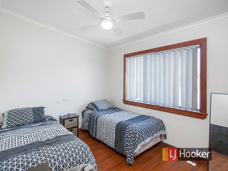 16 Old Bar Road, Old Bar NSW 2430