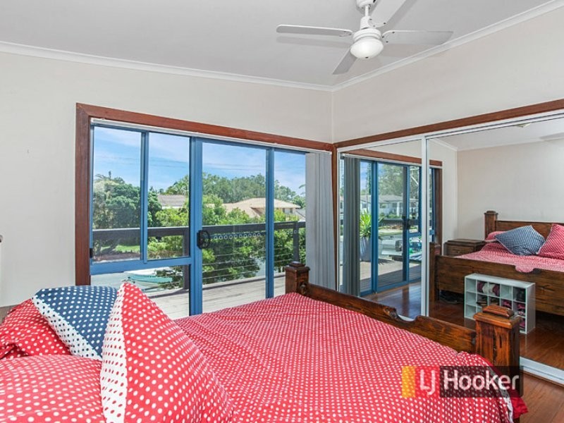 16 Old Bar Road, Old Bar NSW 2430