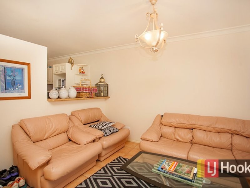 3/32 Lewis Street, Old Bar NSW 2430