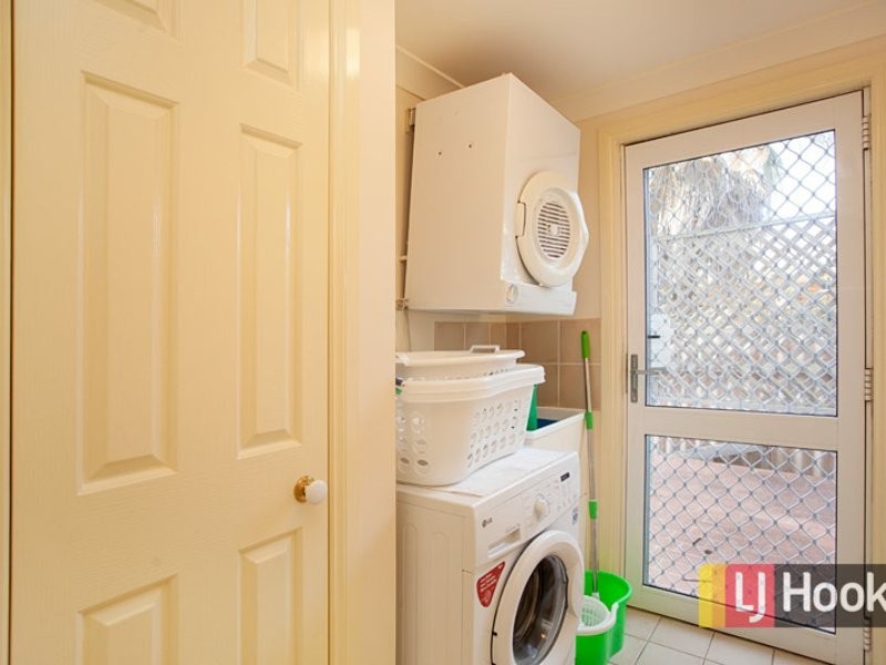 3/32 Lewis Street, Old Bar NSW 2430