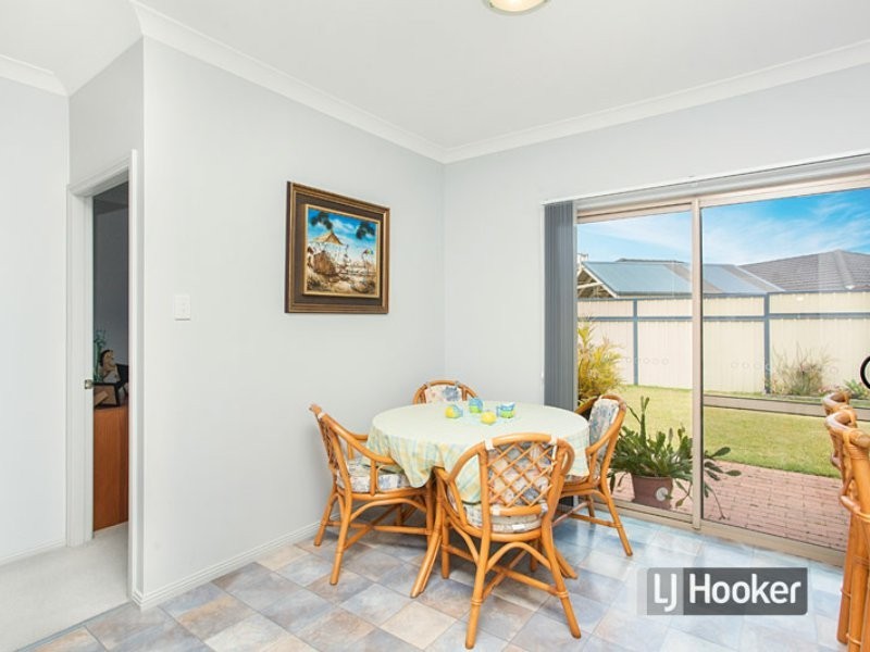 15 Berber Road, Old Bar NSW 2430