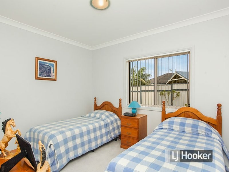 15 Berber Road, Old Bar NSW 2430