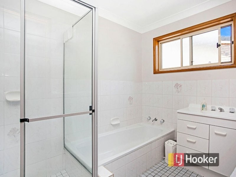 1/33 Gannet Crescent, Old Bar NSW 2430