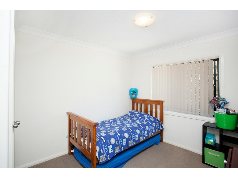 2/15 Connell Street, Old Bar NSW 2430