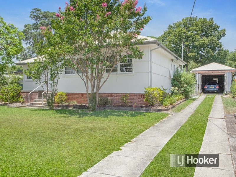 4 Burri Street, Taree NSW 2430