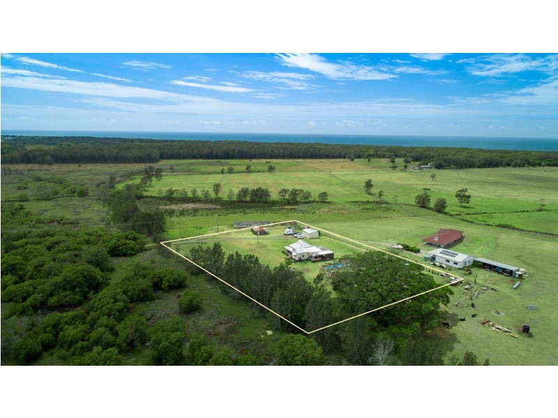 48 Richards Lane, Mitchells Island NSW 2430