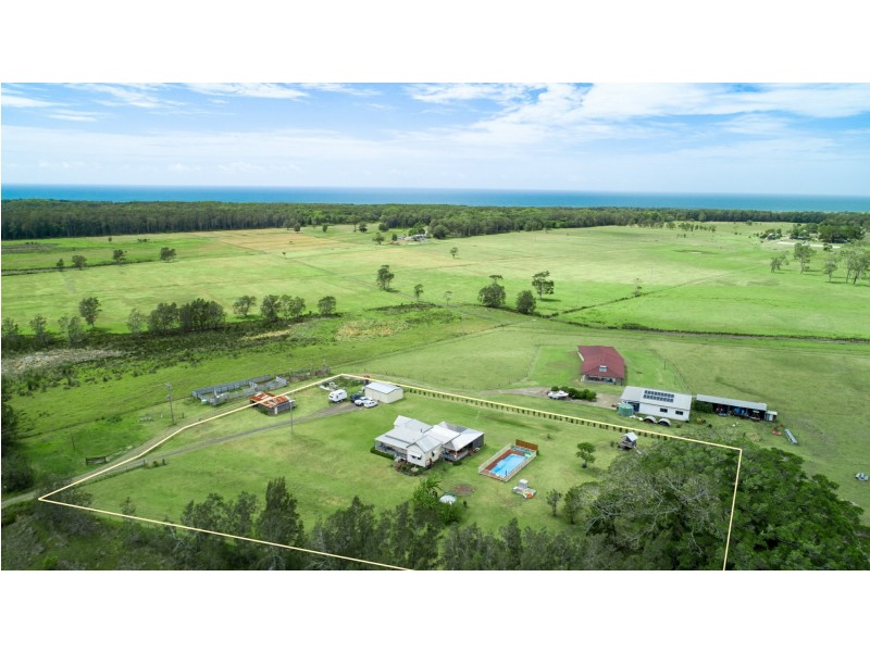 48 Richards Lane, Mitchells Island NSW 2430