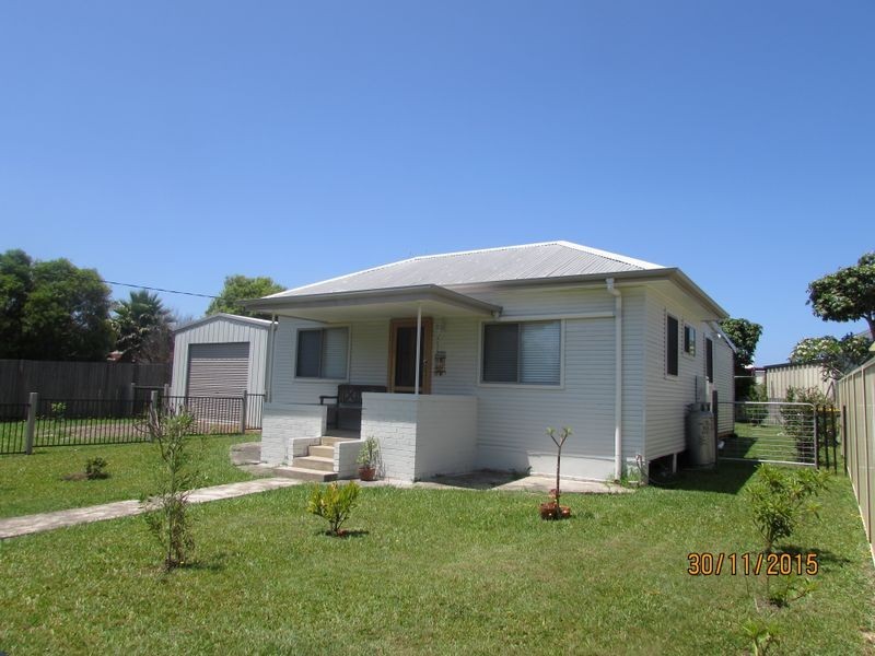 16 Bryan Street, Old Bar NSW 2430