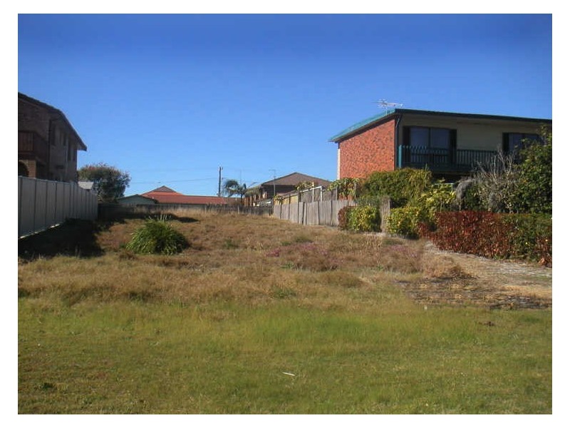 4 George Street, Old Bar NSW 2430
