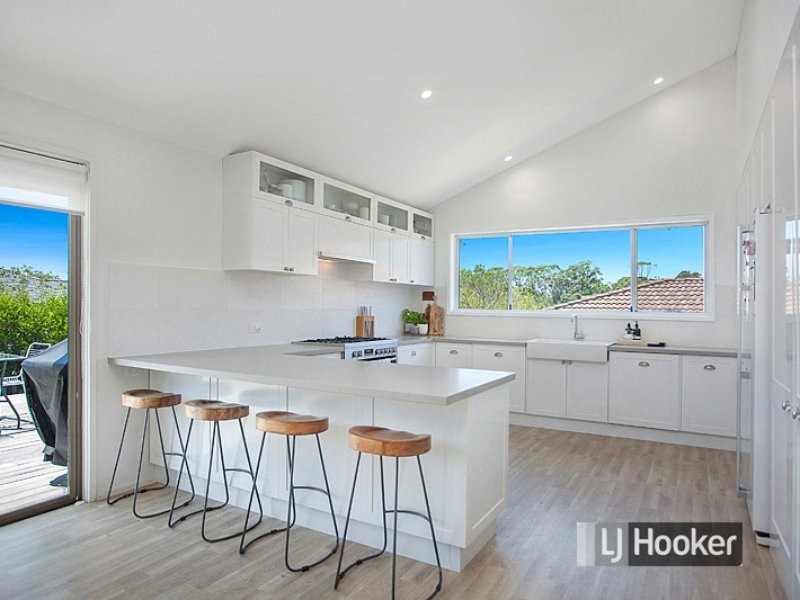 13 Suni Drive, Old Bar NSW 2430