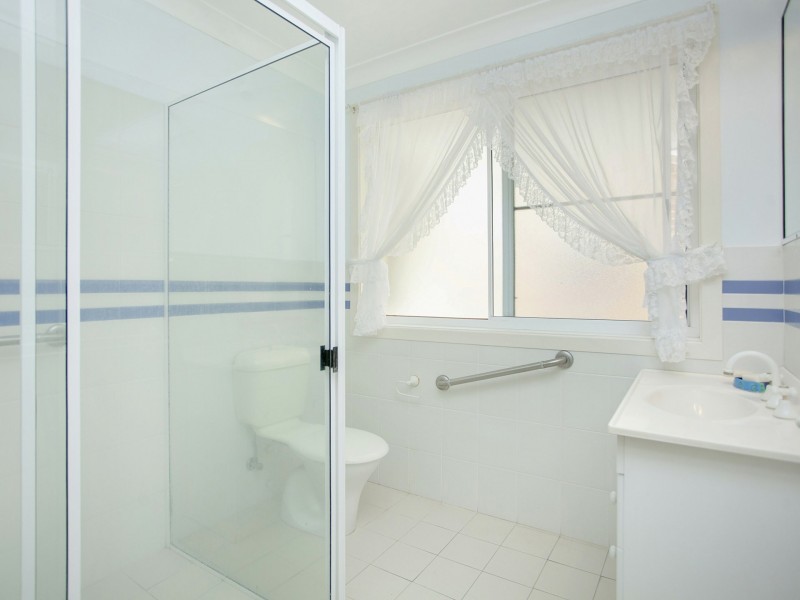 118 Waterman Street, Old Bar NSW 2430