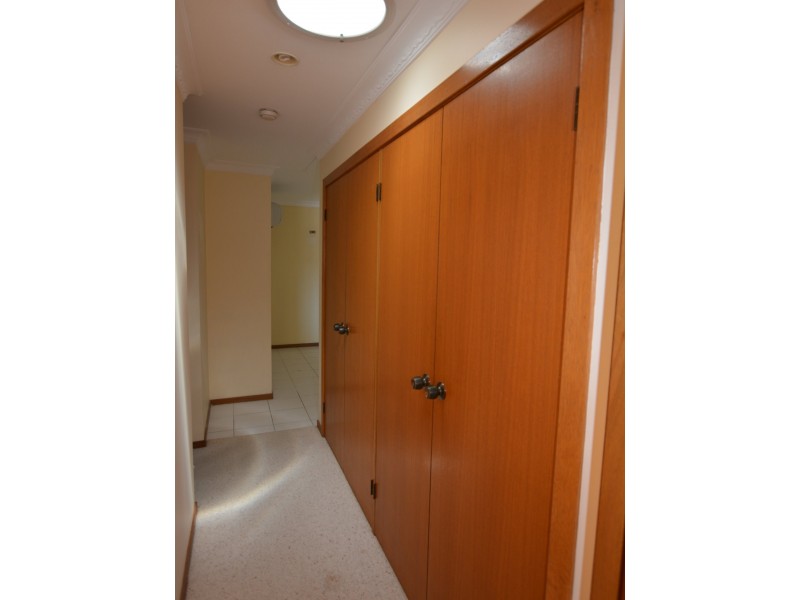 1 Carrabeen  Drive, Old Bar NSW 2430
