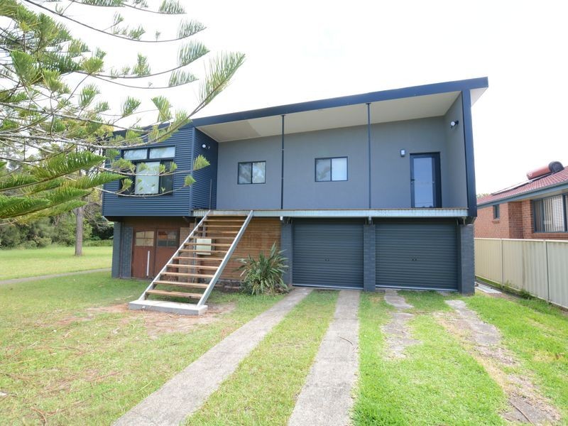 17 Belford Street, Old Bar NSW 2430