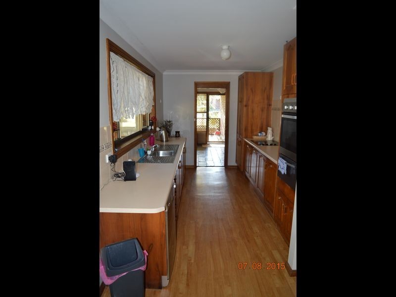 18 Drury Close, Old Bar NSW 2430