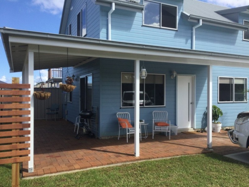 70 Forest Lane, Old Bar NSW 2430