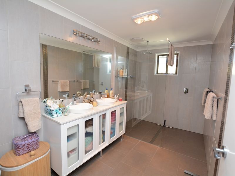 14 Ocean Drive, Wallabi Point NSW 2430