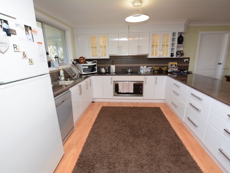 14 Ocean Drive, Wallabi Point NSW 2430