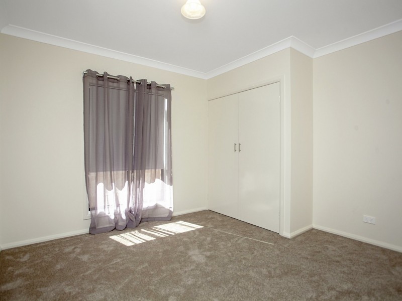 1b Noroy Place, Old Bar NSW 2430