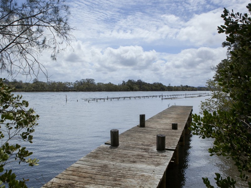 16 St Marks Lane, Mitchells Island NSW 2430