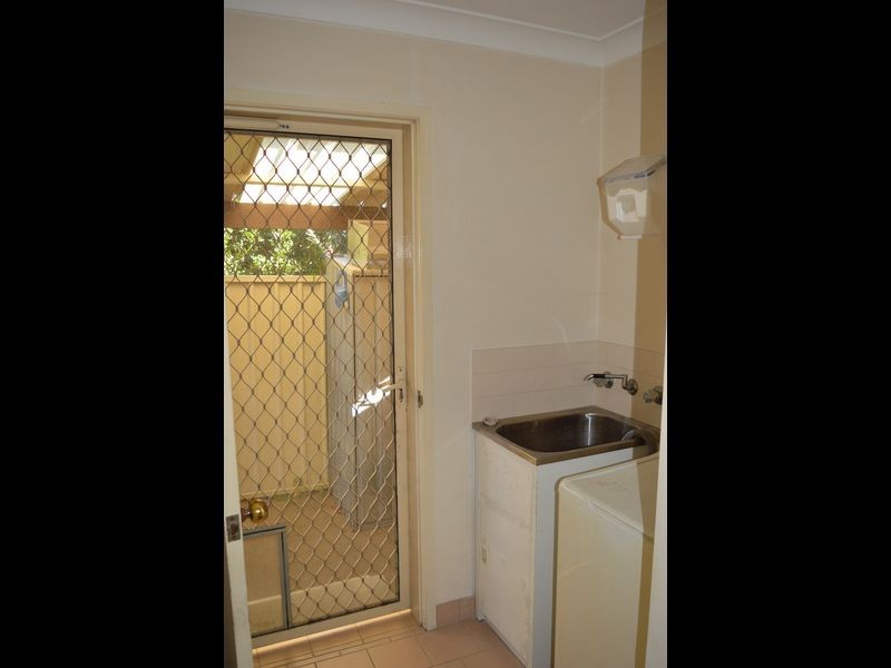 1/8 Bryan Street, Old Bar NSW 2430