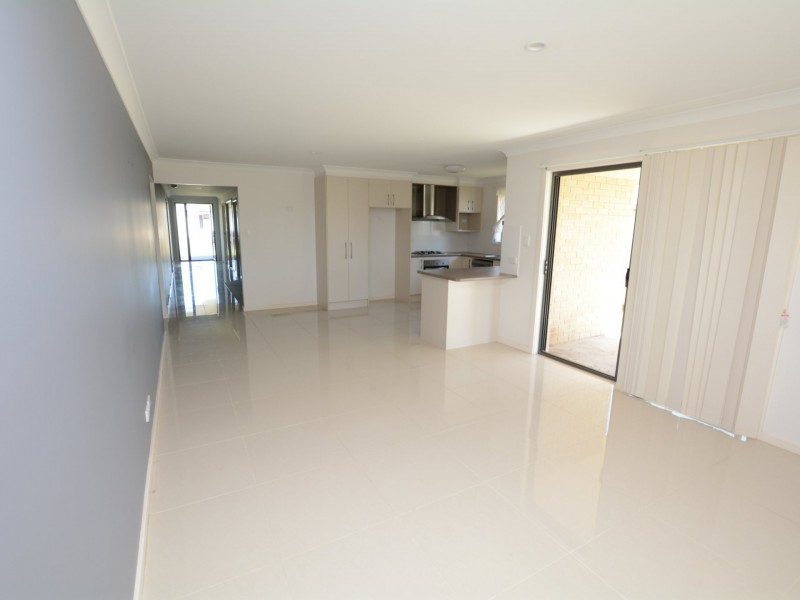 3 Bluehaven Drive, Old Bar NSW 2430
