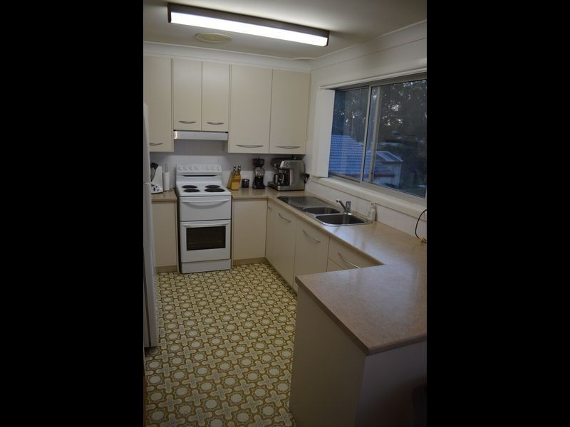 11 Clerke Street, Old Bar NSW 2430