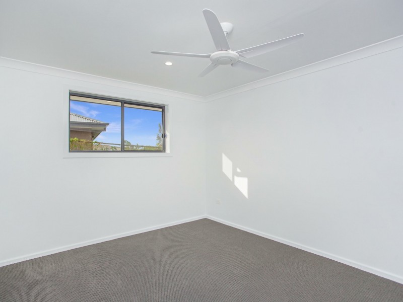 14 Trevally Avenue, Old Bar NSW 2430