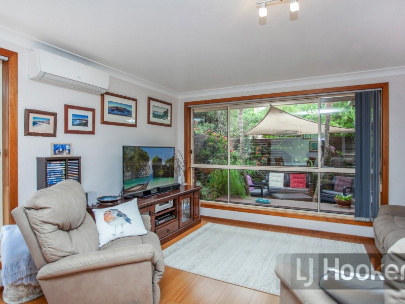 2/96 Waterman Street, Old Bar NSW 2430