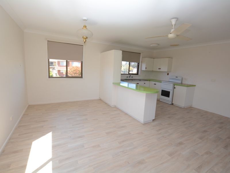 Top Floor/ Manning Street, Manning Point NSW 2430