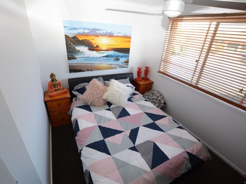 48 Clerke Street, Old Bar NSW 2430