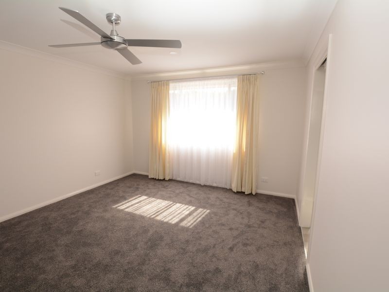 78 Forest Lane, Old Bar NSW 2430