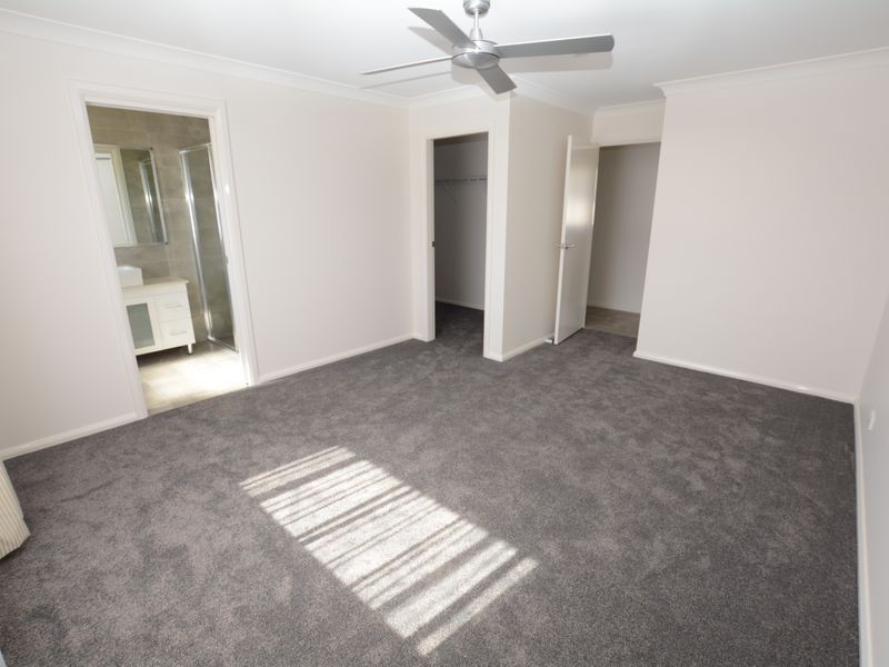 78 Forest Lane, Old Bar NSW 2430