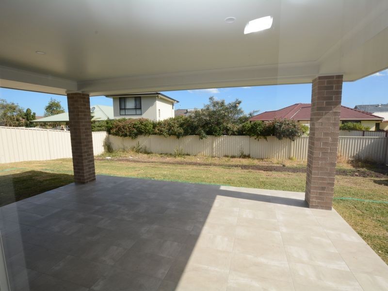 78 Forest Lane, Old Bar NSW 2430