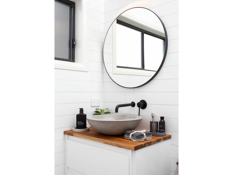 1/8 Tropicbird Crescent, Old Bar NSW 2430