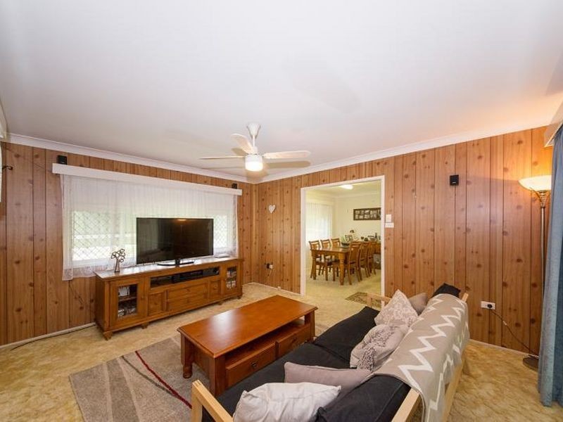 21 WATERMAN STREET, Old Bar NSW 2430