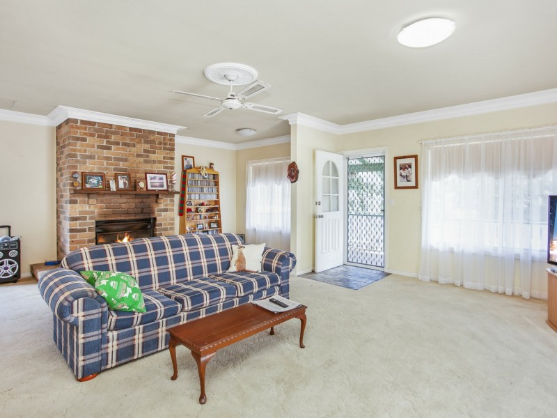 10 George Street, Old Bar NSW 2430