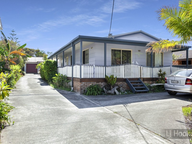 9a Clerke Street, Old Bar NSW 2430