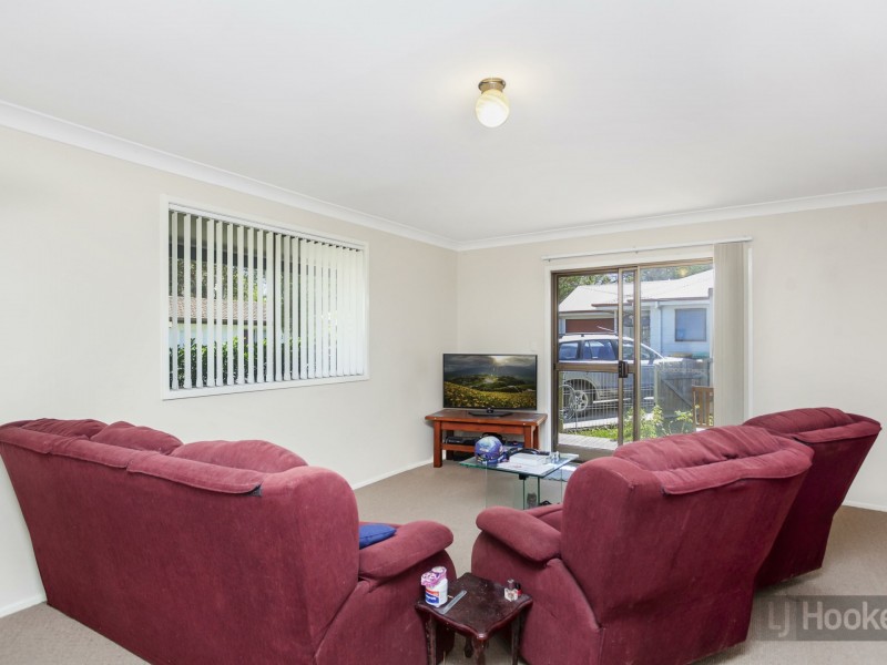 9a Clerke Street, Old Bar NSW 2430