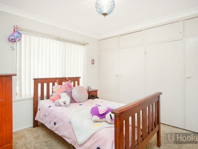 12 Lewis Street, Old Bar NSW 2430