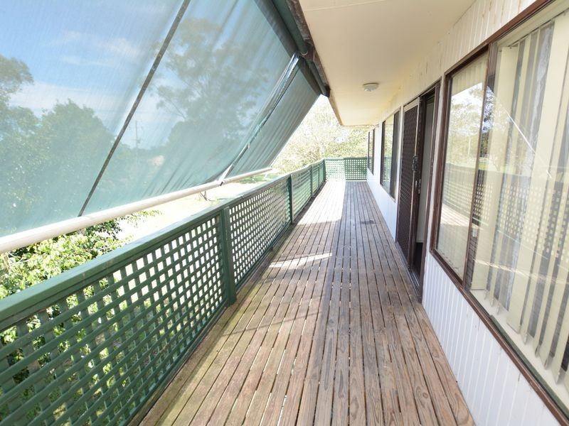 20 Broadoaks Road, Old Bar NSW 2430