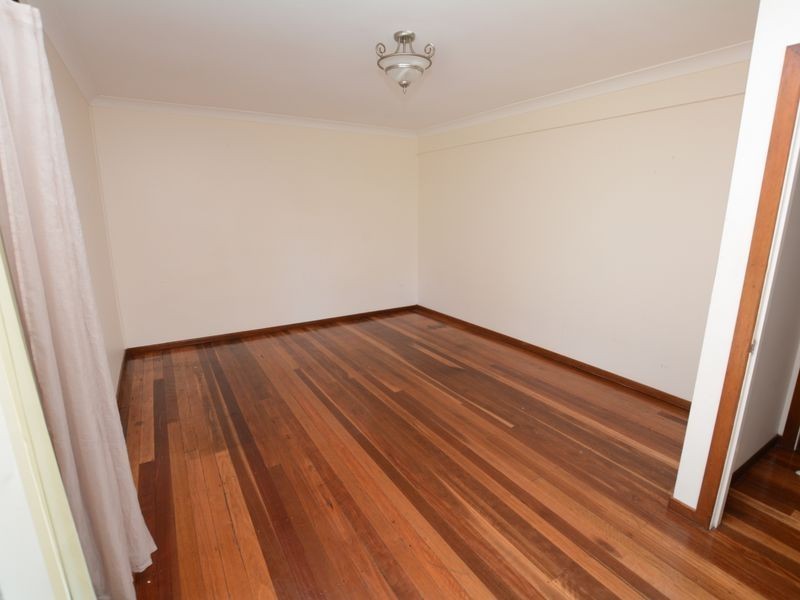 20 Broadoaks Road, Old Bar NSW 2430