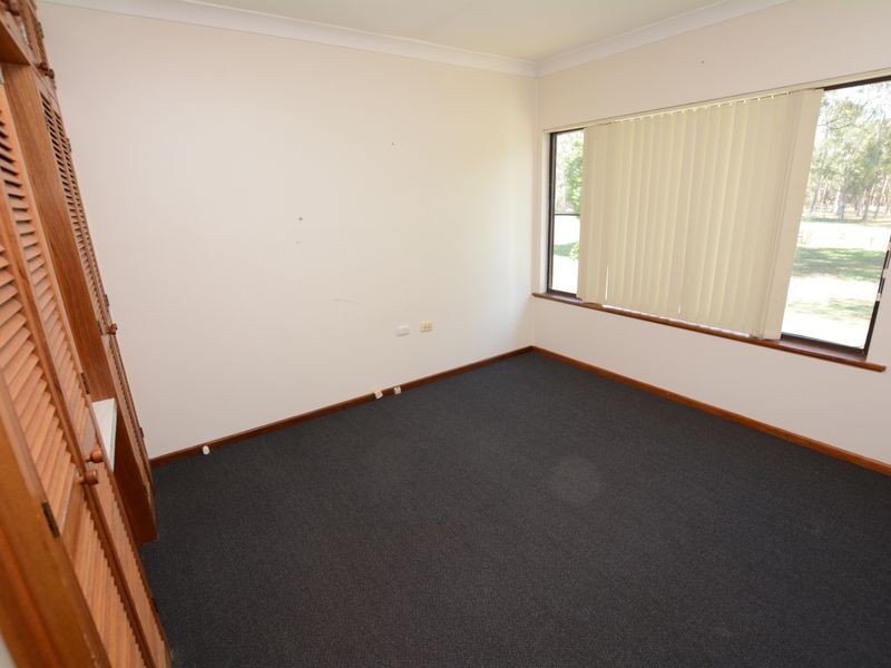 20 Broadoaks Road, Old Bar NSW 2430