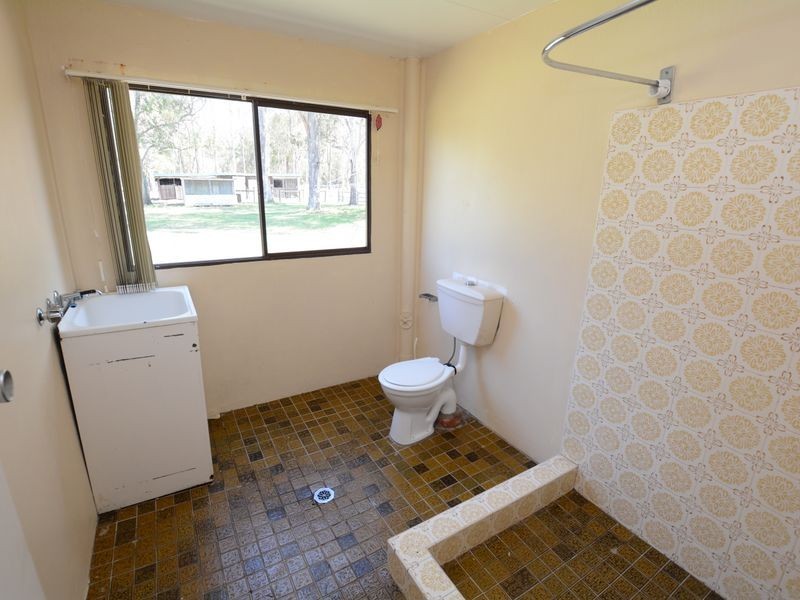 20 Broadoaks Road, Old Bar NSW 2430