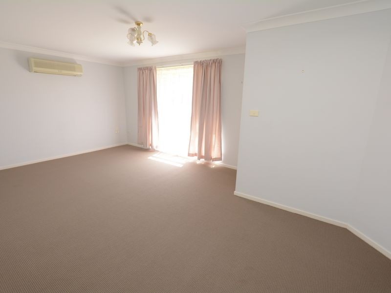 15 Suni Drive, Old Bar NSW 2430